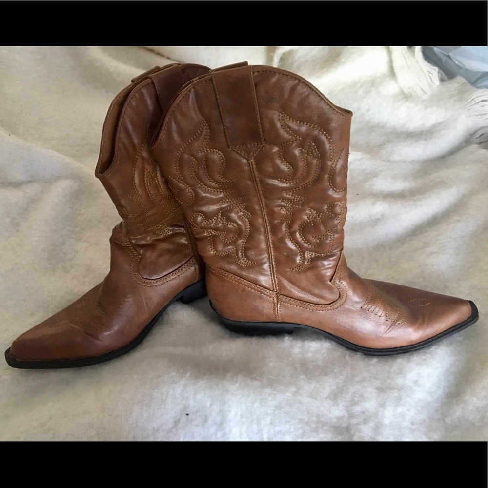 Madden Girl Sanguine Cowboy Boot